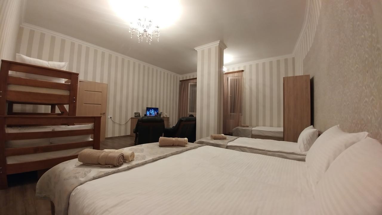 Apartment Freedom Square Tbilisi Bagian luar foto