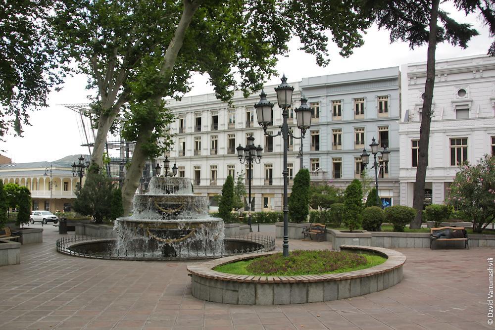 Apartment Freedom Square Tbilisi Bagian luar foto